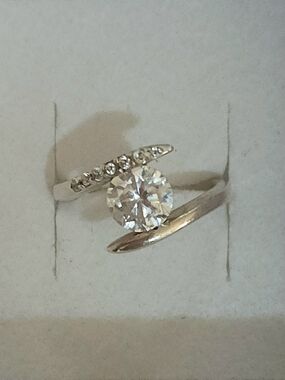 White Gold And Lab Diamond Ring With Split Band